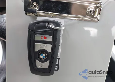 2014 BMW X3 xDrive28I z USA, uszkodzony, nr VIN 5UXWX9C56E0D12351